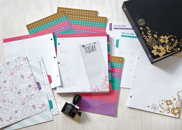 Close To My Heart planner - Everyday Life™ album, Everyday Life™ 2016 planner pages and Everyday Life™ Perfect Plan roller stamp