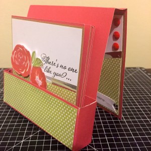 Blossoming Expressions Note Card holder: How the front cover forms a stand